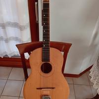 Chitarra artigianale