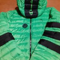 Giacca a vento leggera colore verde