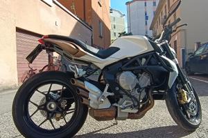 MV Agusta Brutale 675
