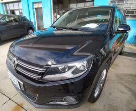 Volkswagen Tiguan 2.0 TDI 140CV 4MOTION DSG Sport 