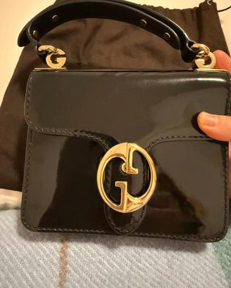 Borsa Gucci originale in pelle verniciata nera