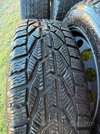 205-55 16 Volkswagen golf cerchi con termiche