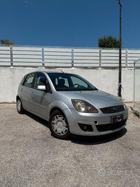 Ford Fiesta 1.2 16V 3p. Ghia