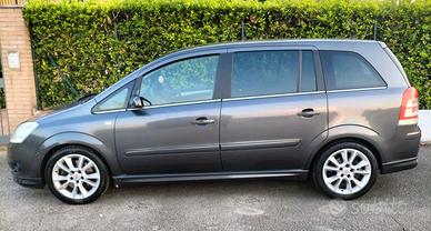 OPEL Zafira 2ª serie - 2009