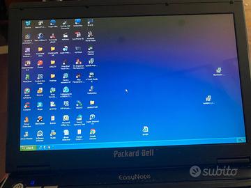Packard Bell EasyNote A8 – PC portatile vintage Wi