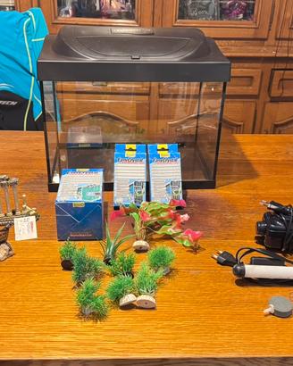Acquario completo accessori