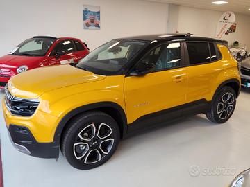 Jeep Avenger 1.2 Turbo 100 CV Summit tetto apribil