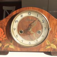 Orologio da tavolo/caminetto in legno funzionante.