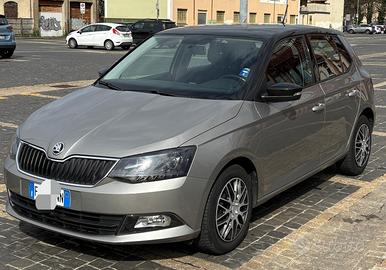 Skoda Fabia 1.0 MPI Twin Color 2017