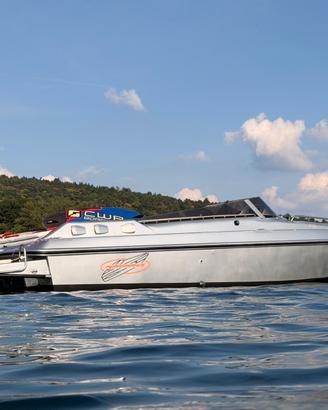 Performance 707 (2004) - Mercruiser 7.4 V8