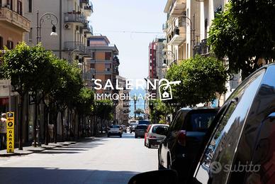 Salerno Centro – Locale Commerciale centralissimo