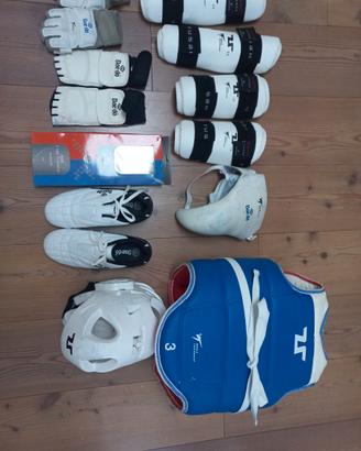 taekwondo attrezzatura completa nuova