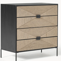 Cassettiere in legno