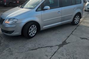 Touran  unico proprietario 