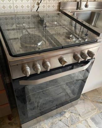 Cucina 4 fuochi HOTPOINT/ARISTON - metano