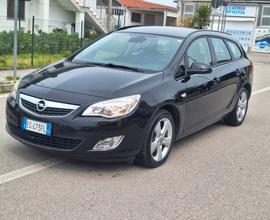 Opel Astra 1.7 CDTI 110CV Sports Tourer Cosmo NEOP