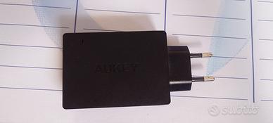 Alimentatore caricatore USB Aukey Android Iphone