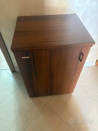 Mobile per macchina da cucire