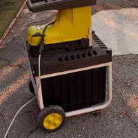 Biotrituratore per rami