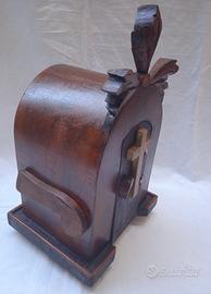 Tabernacolo in legno anno 1950.