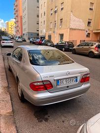 MERCEDES Classe CLK (C/A208) - 2000