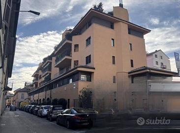 Immobile in asta di 85 m² con 1 locale a Saronno