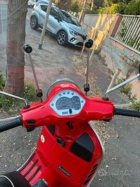 Vespa 300ie gts