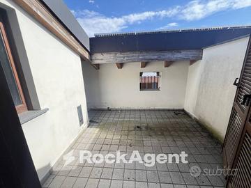 MANSARDA CARONNO PERTUSELLA