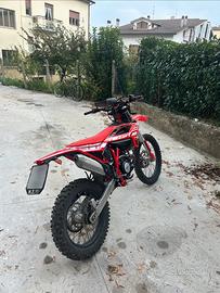 Beta RR 125 4T LC - 3200 trattabili