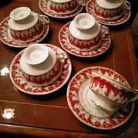 piatti e bicchieri vintage