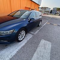 Volkswagen Passat Variant 8 serie 2.0 D Business