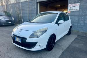 Renault Scenic Scénic X-Mod 1.5 dCi 110CV Luxe