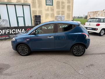 Lancia Ypsilon 1.0 firefly 5 porte