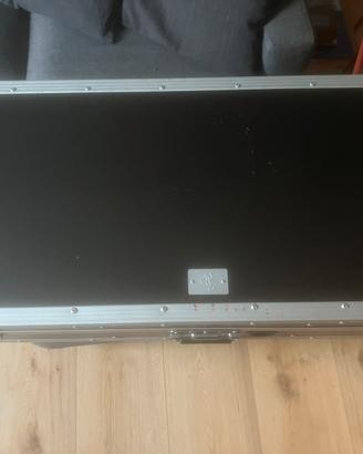 Flightcase / Custodia per consolle dj