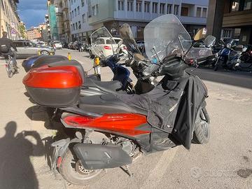 Piaggio Beverly HPE 400 S full optional