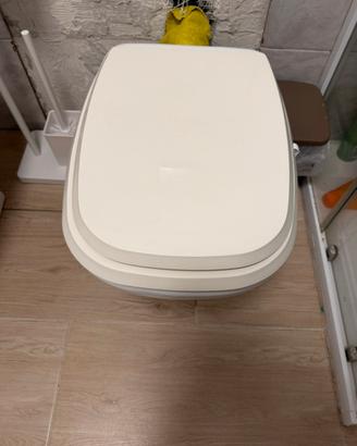 Coppia sanitari