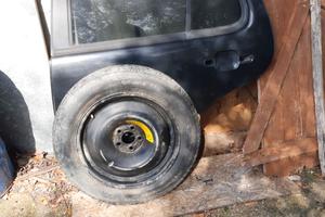 ruotino e sportello mercedes ML