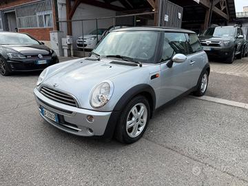 Mini 1.6 16V One Park Lane