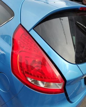 Fanale posteriore sinistro FORD FIESTA del 2009