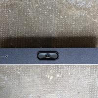 Poly Studio X30 – Videobar 4K per videoconferenze 