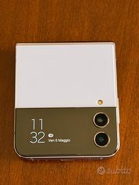 Samsung Galaxy Z Flip 4 128GB Blue + Cover omaggio