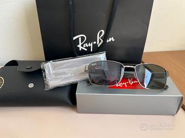 ray ban occhiali da sole con la confezione