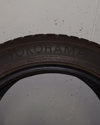 Gomme invernali Yokohama 215/55 R18