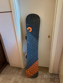Snowboard Nitro con attacchi Raiden