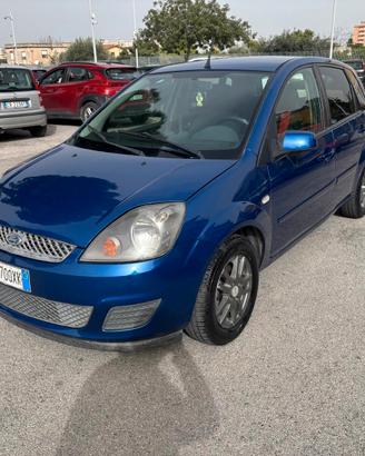 Ford Fiesta 1.4 TDCi 5p. Ghia