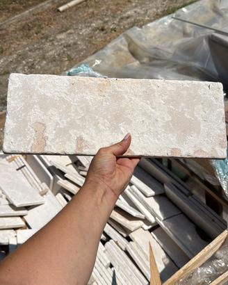 75metri lineari di Pietra di Trani anticata