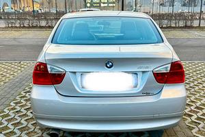 BMW E90 318i MSPORT