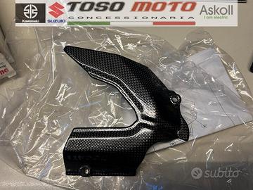 Ducati coperchio pignone 96983607b carbonio