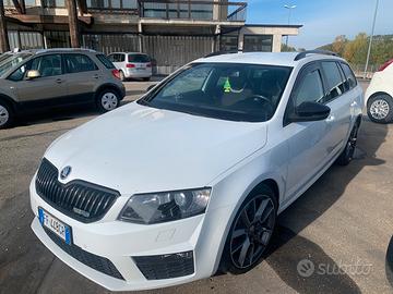 Skoda Octavia WRS 4X4 DSG 185 CV - FULL OPTIONALL 