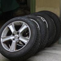 Pneumatici Invernali Nokian 195/55 R16 con cerchi